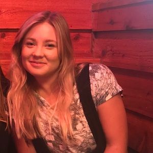 Meet your Posher, Leigha